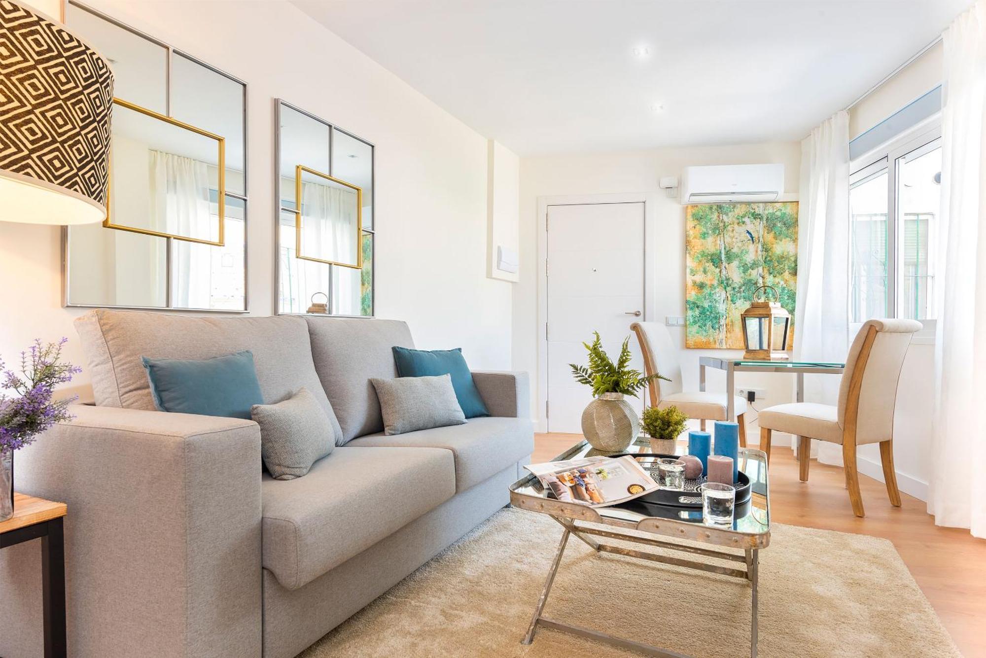 Genteel Home Argote De Molina Seville Phòng bức ảnh